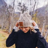 5280 Water Buffalo Leather Mitten - White