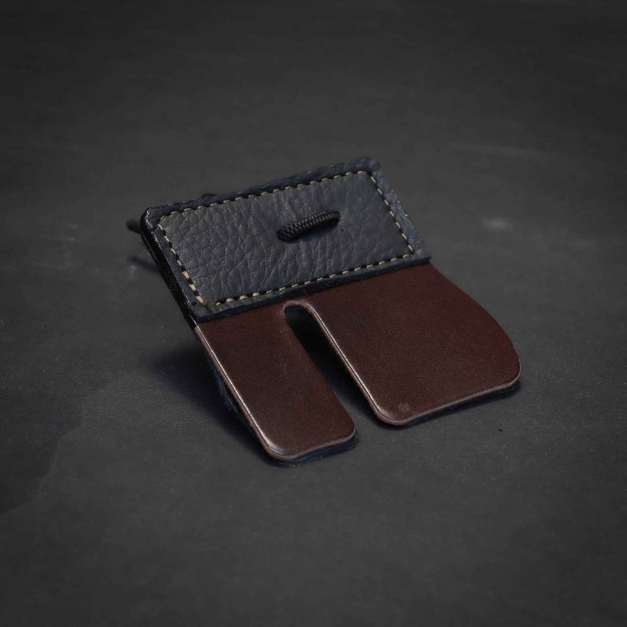 Shell Cordovan Split Finger Tab